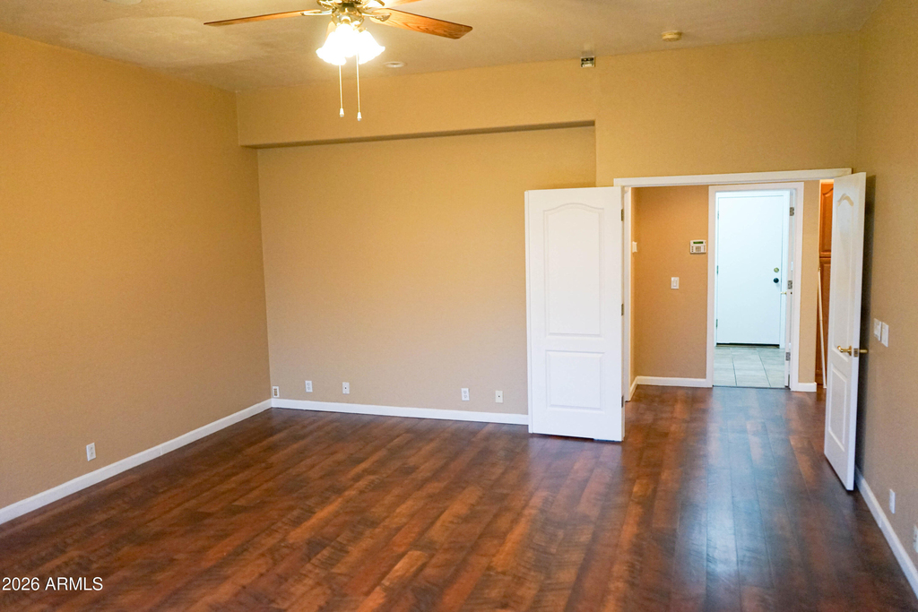 541 N Danielson Way - Photo 27