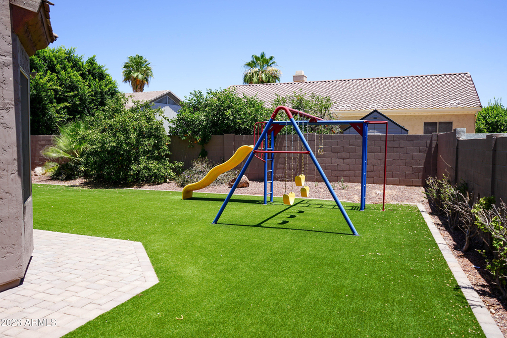 541 N Danielson Way - Photo 22