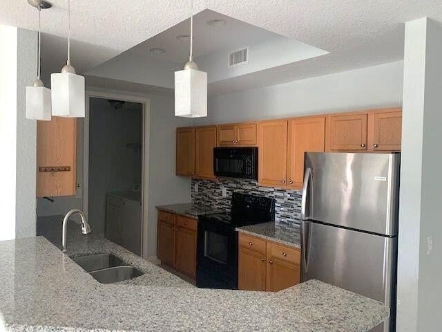 10480 Sw Stephanie Way - Photo 4