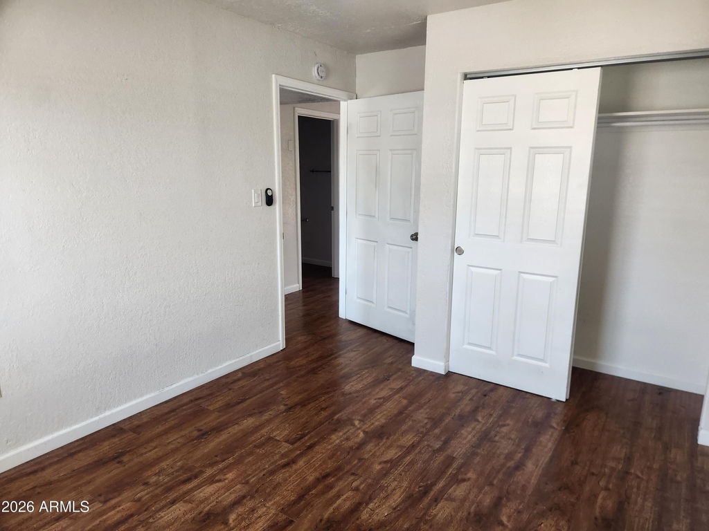 918 E Garfield Street - Photo 8