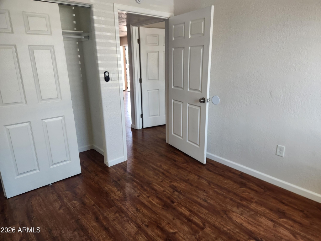 918 E Garfield Street - Photo 10