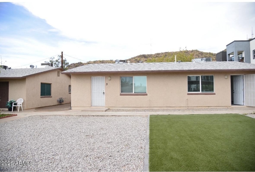 11033 N 16th Avenue - Photo 12