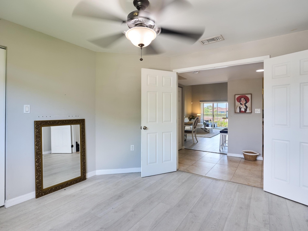 13201 Glenmoor Drive - Photo 11