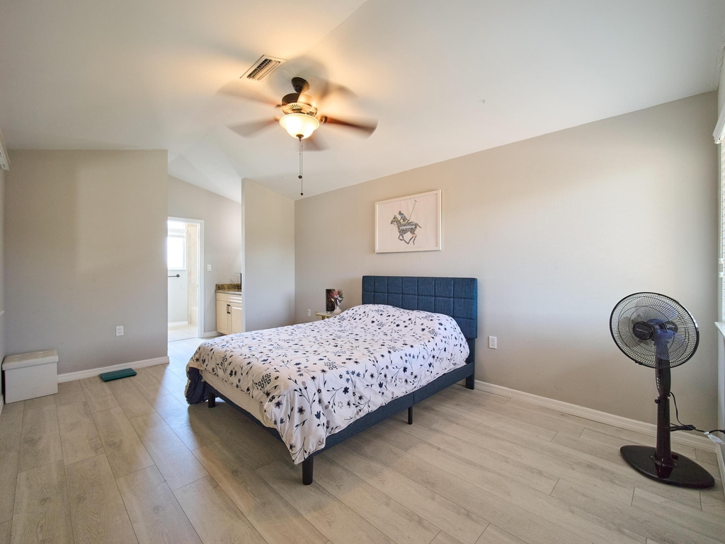 13201 Glenmoor Drive - Photo 19