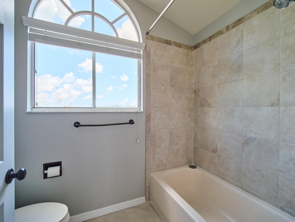 13201 Glenmoor Drive - Photo 21