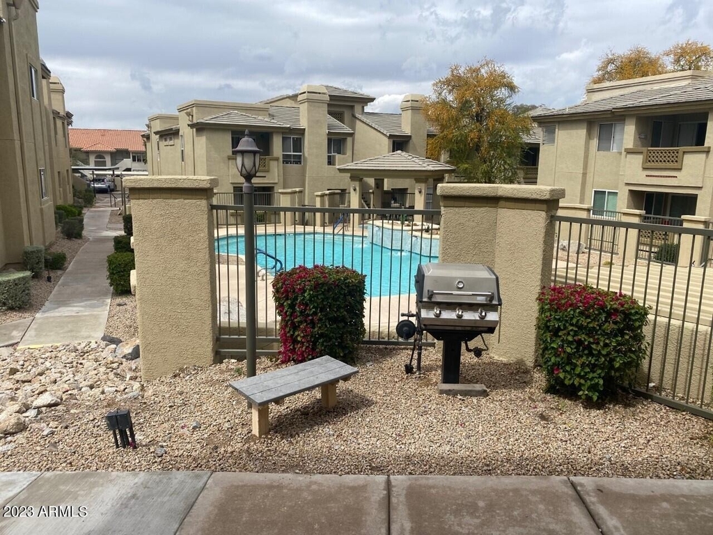 1880 E Morten Avenue - Photo 13