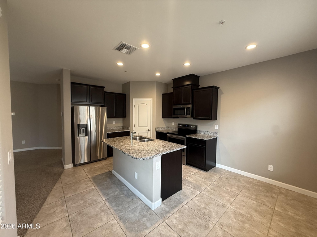 1255 N Arizona Avenue - Photo 6