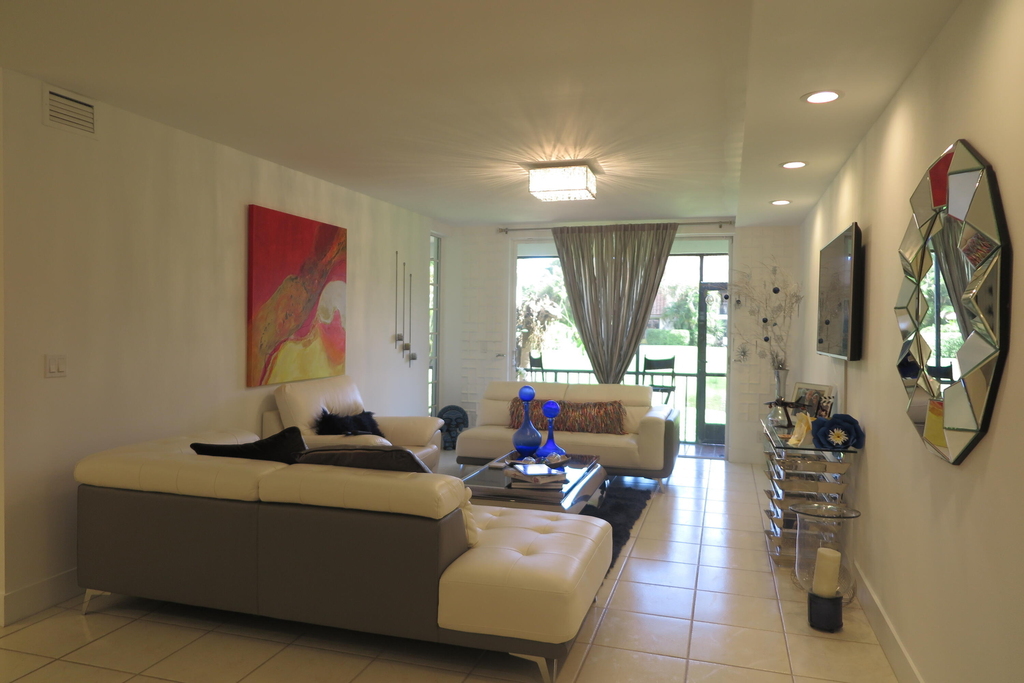 7875 La Mirada Drive - Photo 5