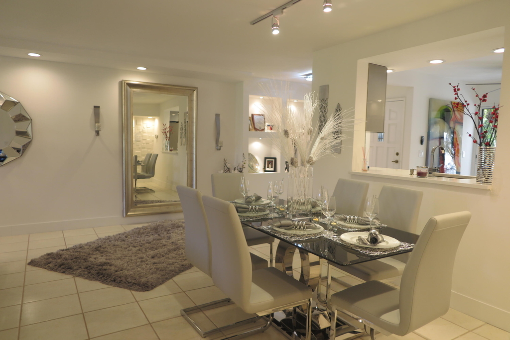 7875 La Mirada Drive - Photo 9