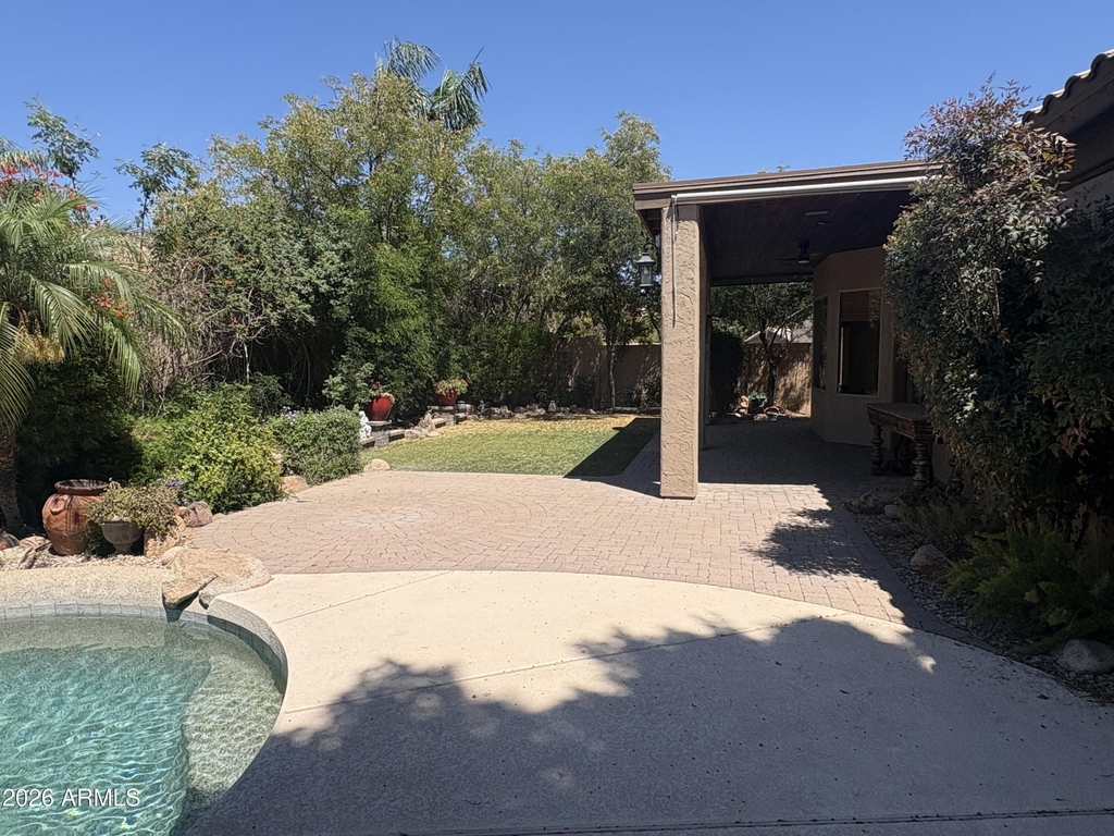 2342 E Flint Street - Photo 33