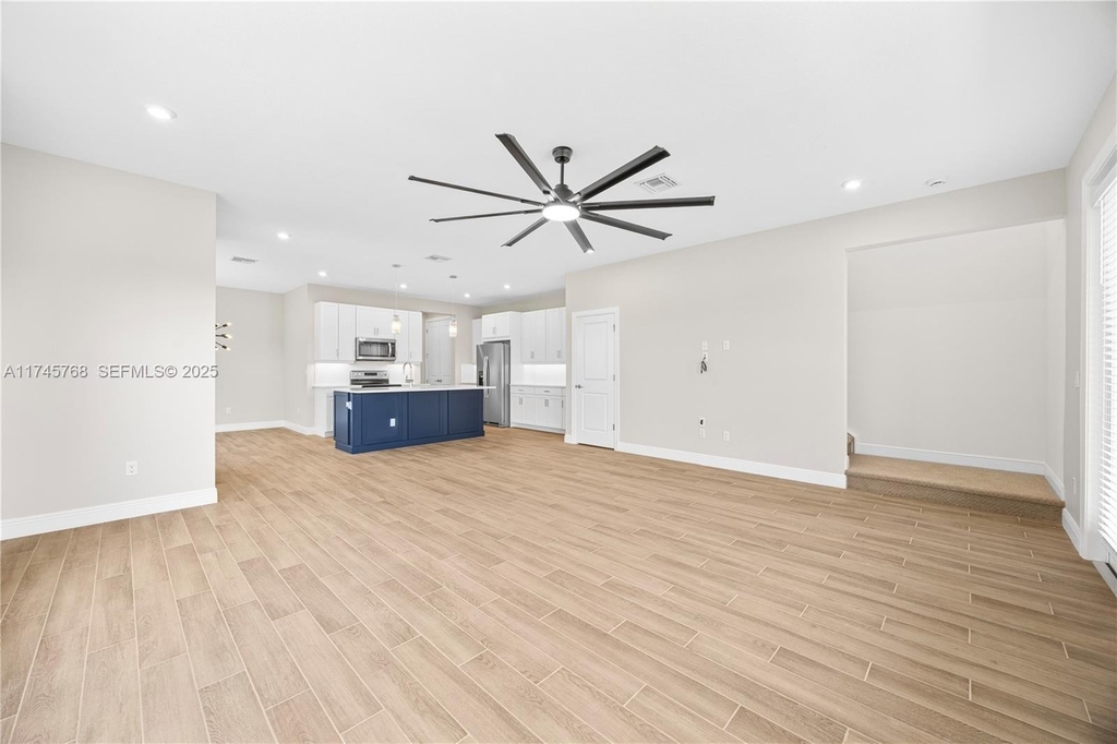 3542 Nw Solange Court - Photo 12