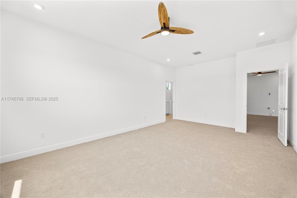 3542 Nw Solange Court - Photo 22