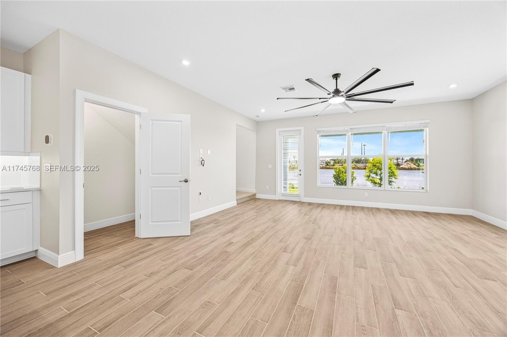 3542 Nw Solange Court - Photo 14