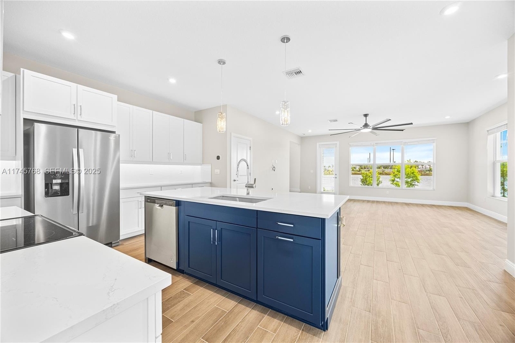 3542 Nw Solange Court - Photo 6