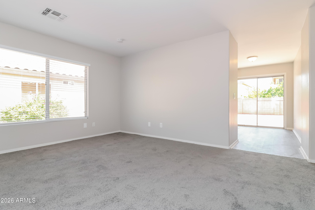 12005 W Scotts Drive - Photo 5