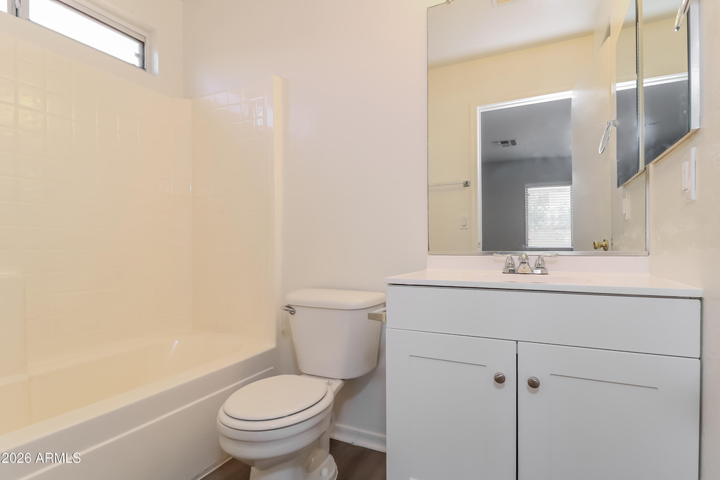 12005 W Scotts Drive - Photo 9