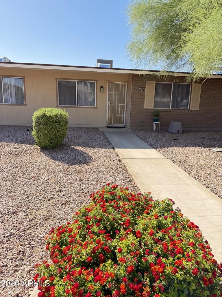 12624 N 105th Avenue - Photo 0