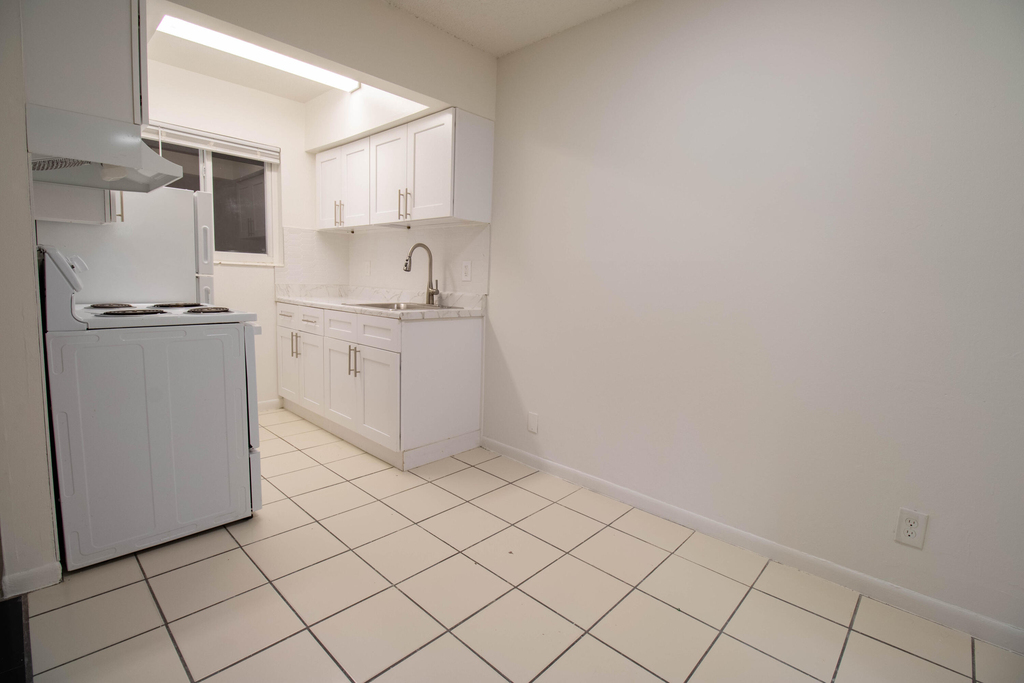 1727 Liberty Street - Photo 1