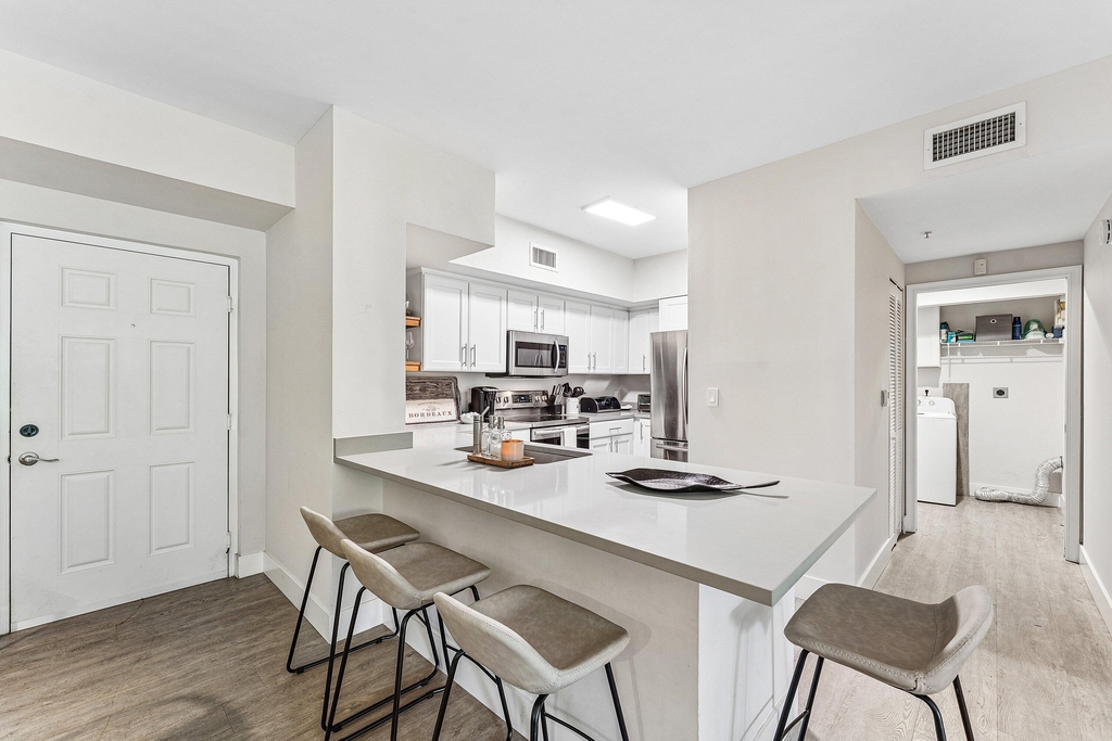 11770 St Andrews Place - Photo 2