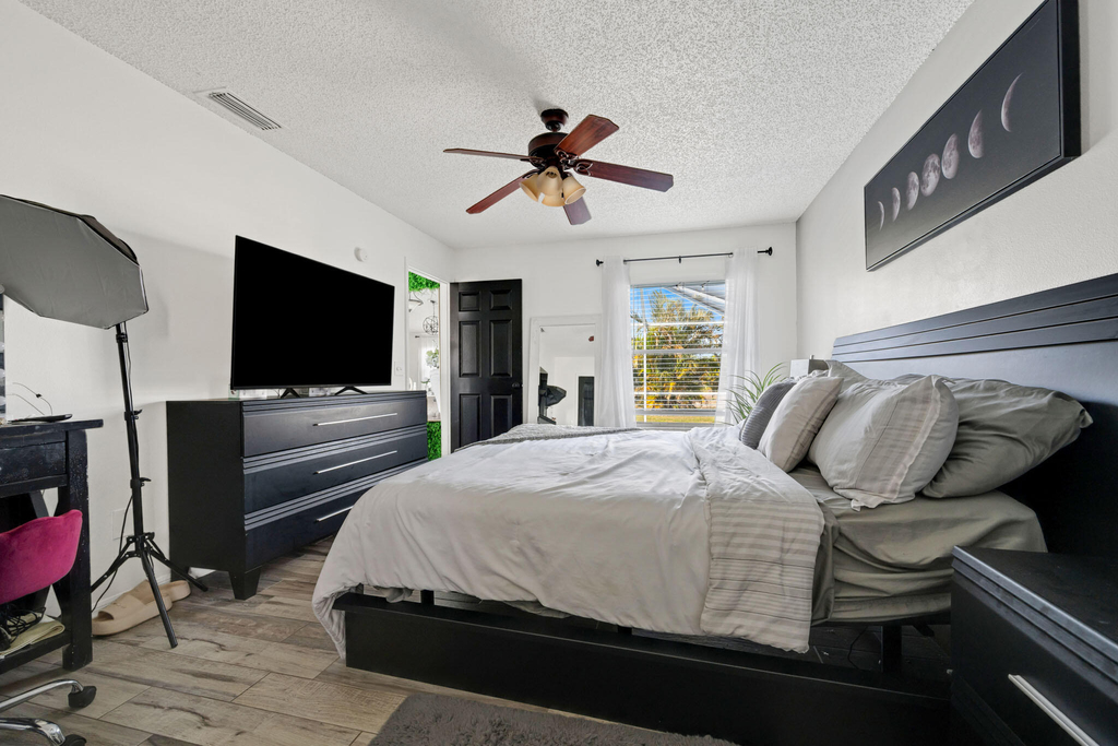 601 Sw Icon Avenue - Photo 11