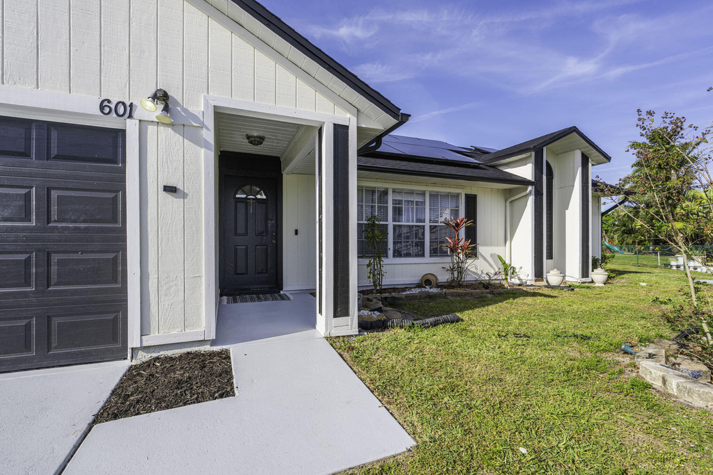 601 Sw Icon Avenue - Photo 4