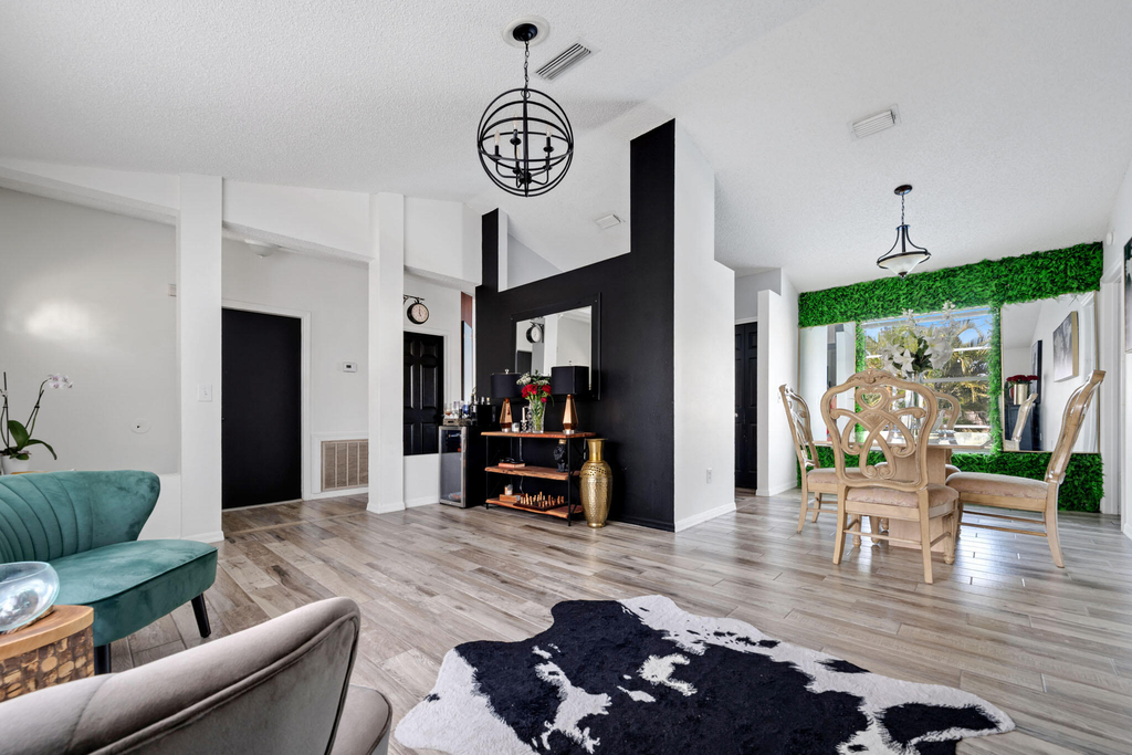 601 Sw Icon Avenue - Photo 7