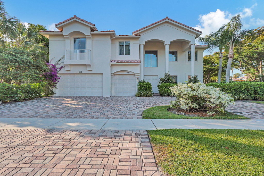 11615 Paradise Cove Lane - Photo 0