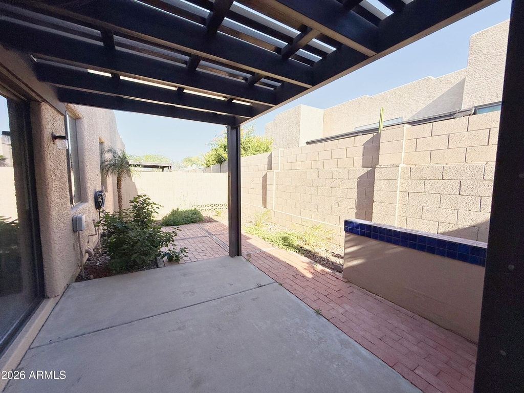 11766 E Becker Lane - Photo 22