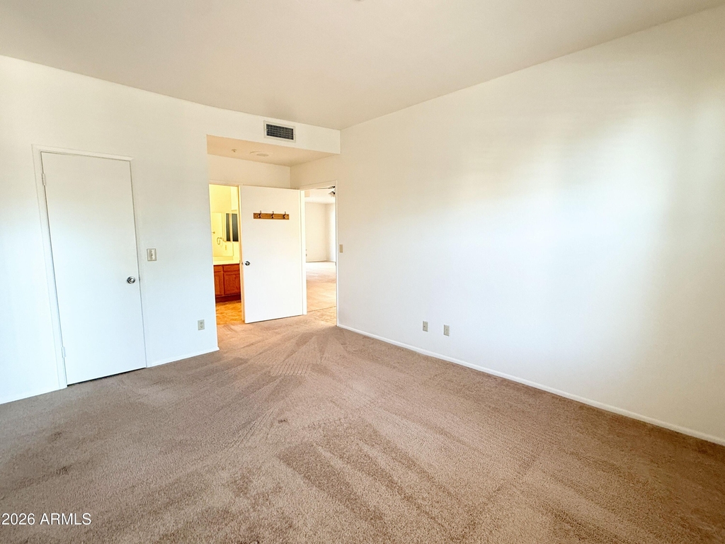 11766 E Becker Lane - Photo 11