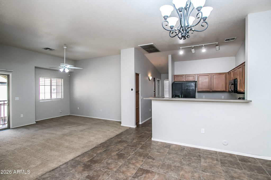2401 E Rio Salado Parkway - Photo 10