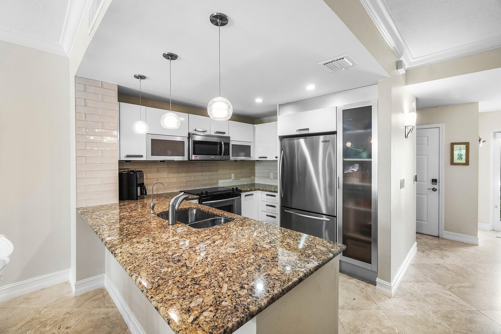 3604 S Ocean Boulevard - Photo 6
