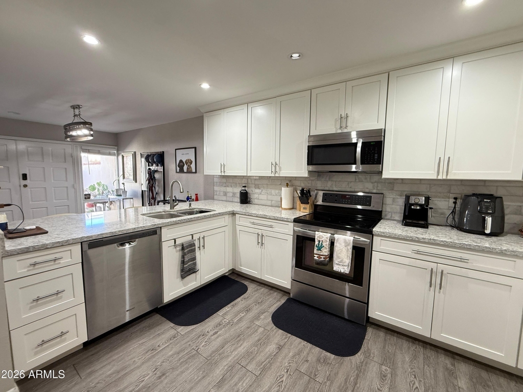7920 E Arlington Road - Photo 6