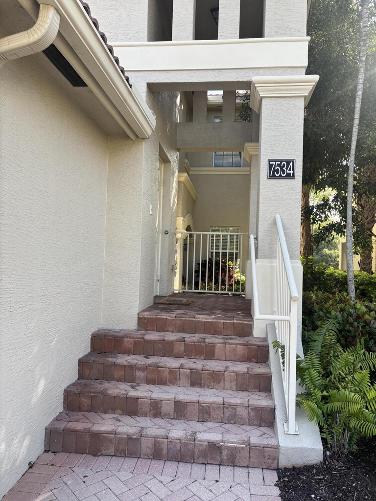 7534 Sw Herrington Lane - Photo 1