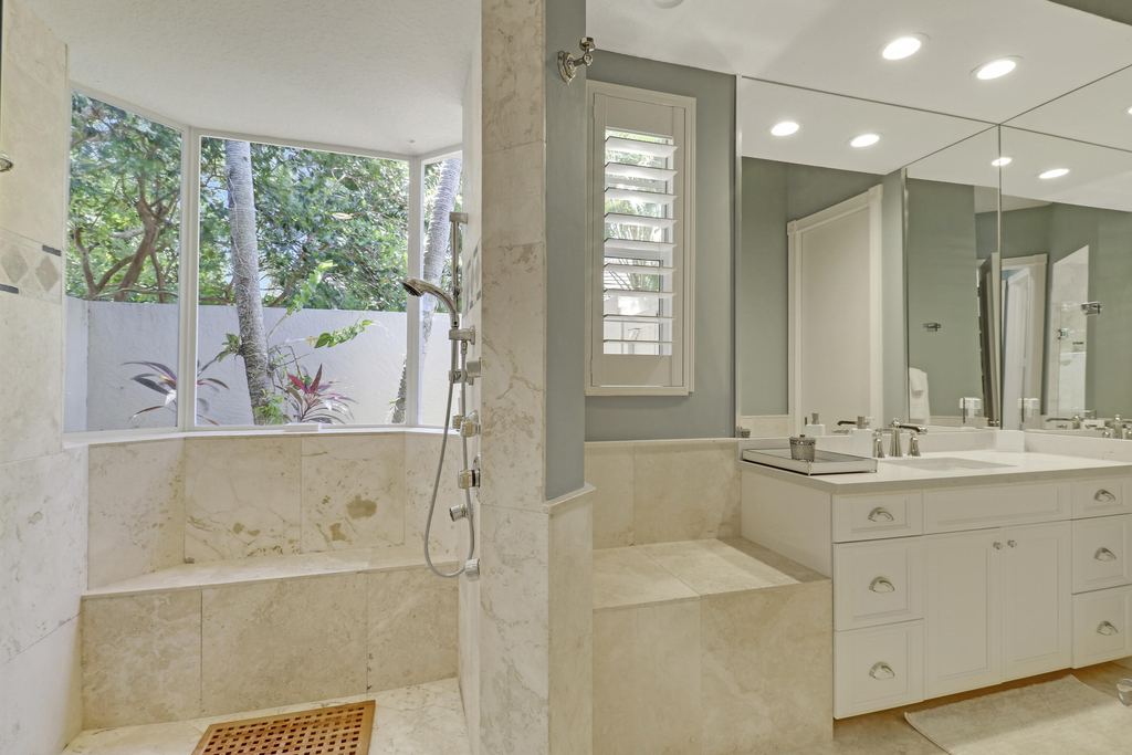 18808 Se Windward Island Lane - Photo 37