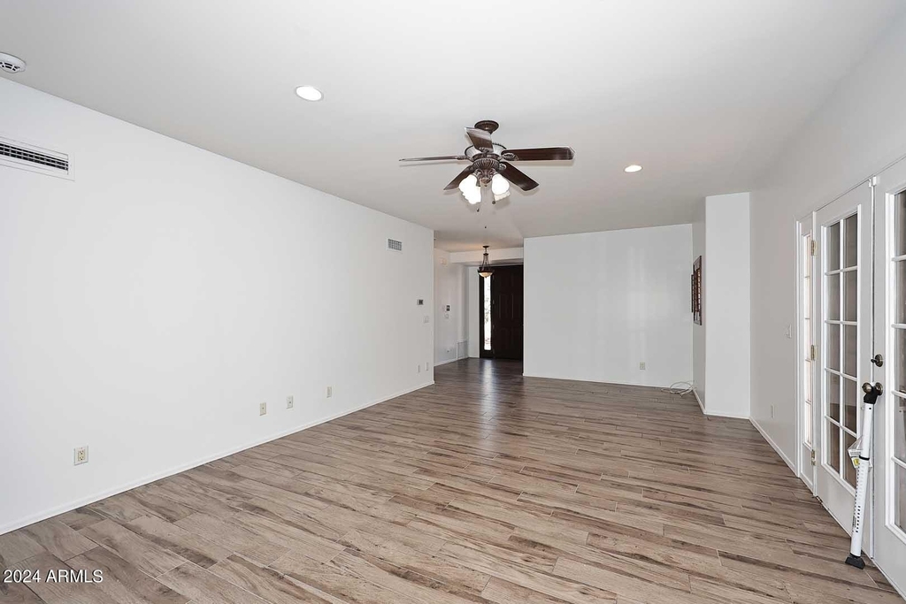 6006 N 5th Place - Photo 7