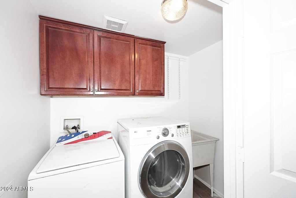6006 N 5th Place - Photo 16