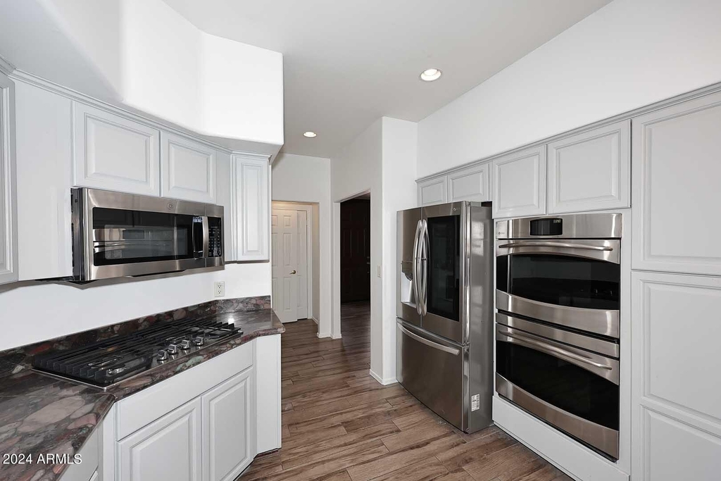 6006 N 5th Place - Photo 15