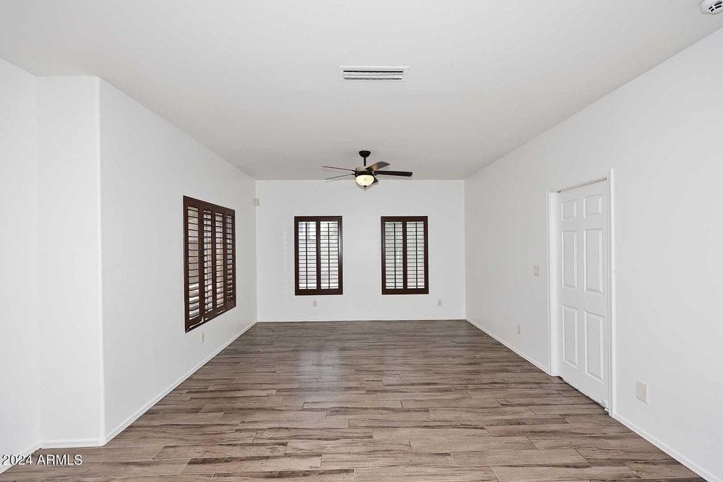 6006 N 5th Place - Photo 8