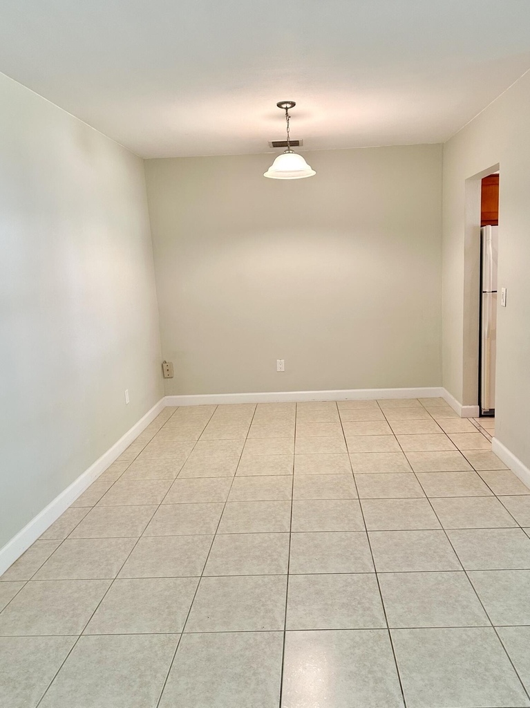 3801 Ne 22nd Terrace - Photo 8