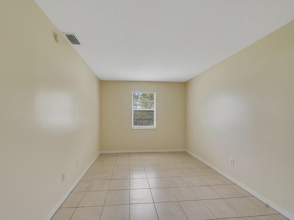 205 Sw Voltair Terrace - Photo 12