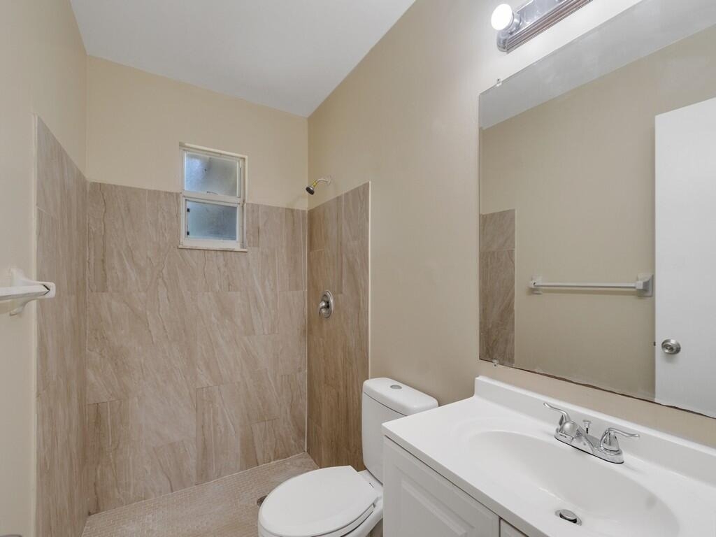 205 Sw Voltair Terrace - Photo 4