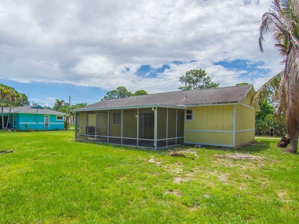 205 Sw Voltair Terrace - Photo 24