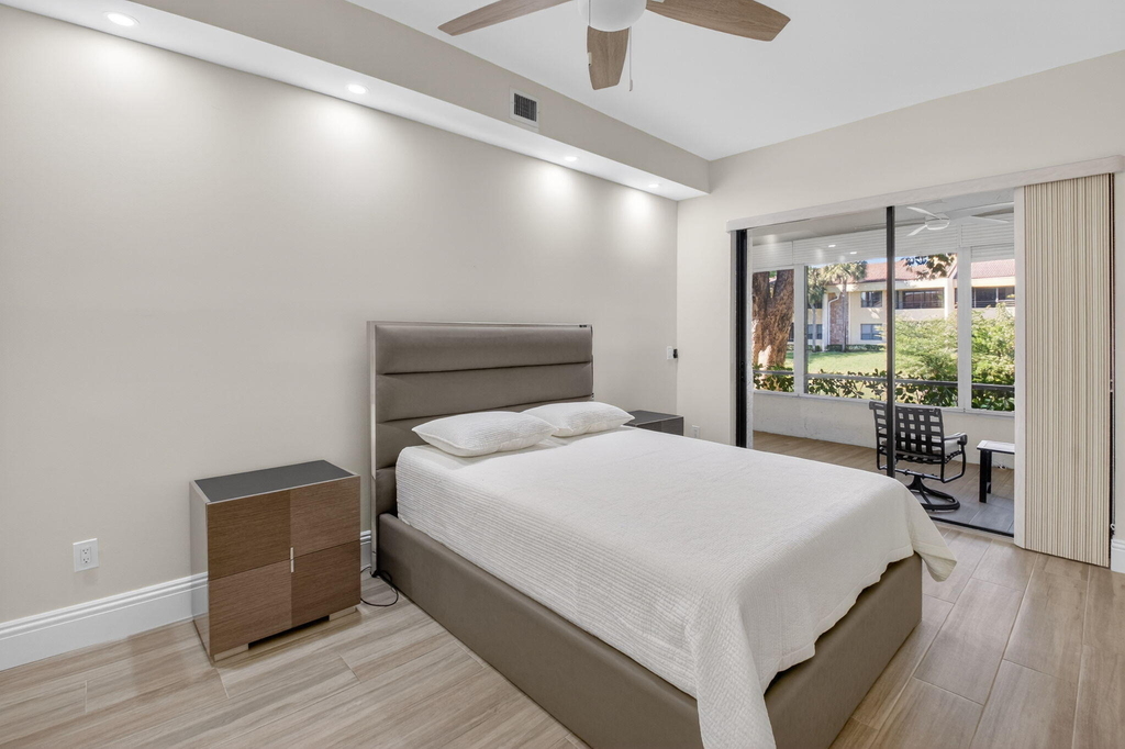 7484 La Paz Boulevard - Photo 23