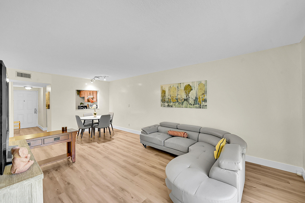 9503 Boca Cove Circle - Photo 10