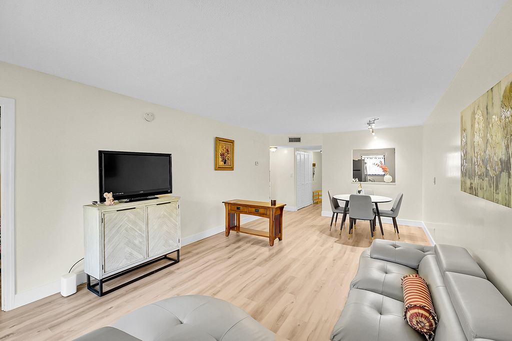 9503 Boca Cove Circle - Photo 11