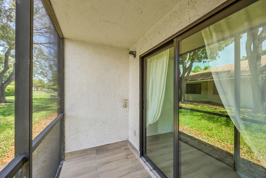 9503 Boca Cove Circle - Photo 22