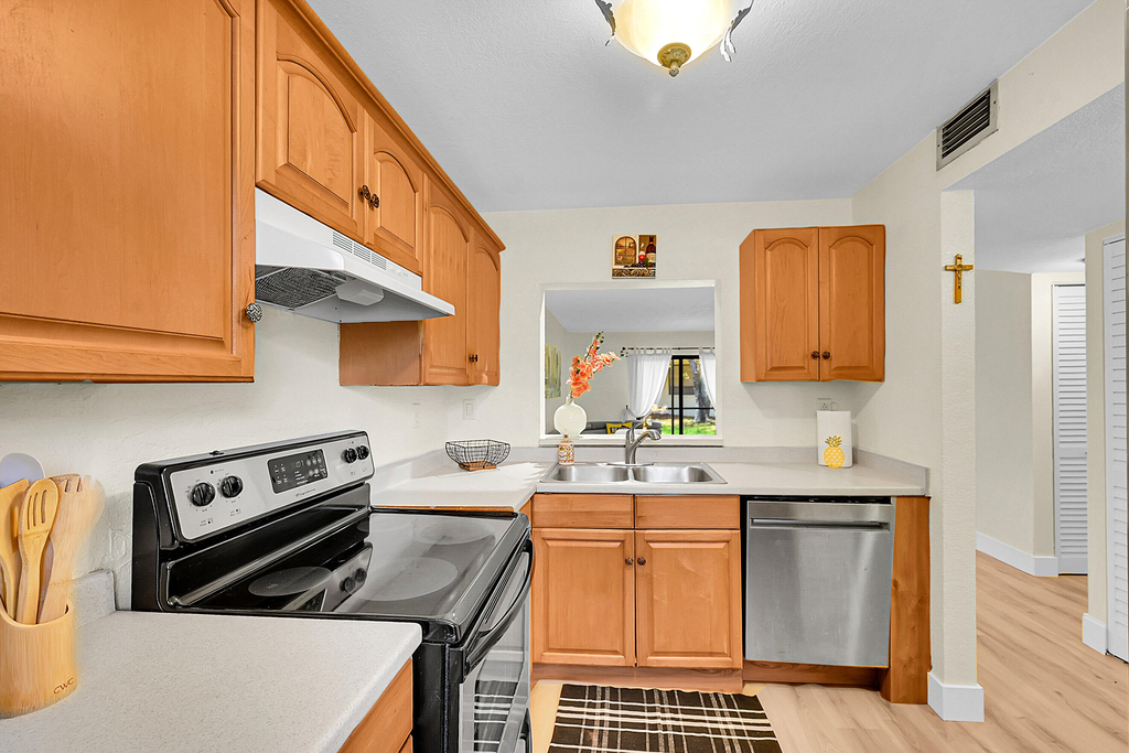 9503 Boca Cove Circle - Photo 12