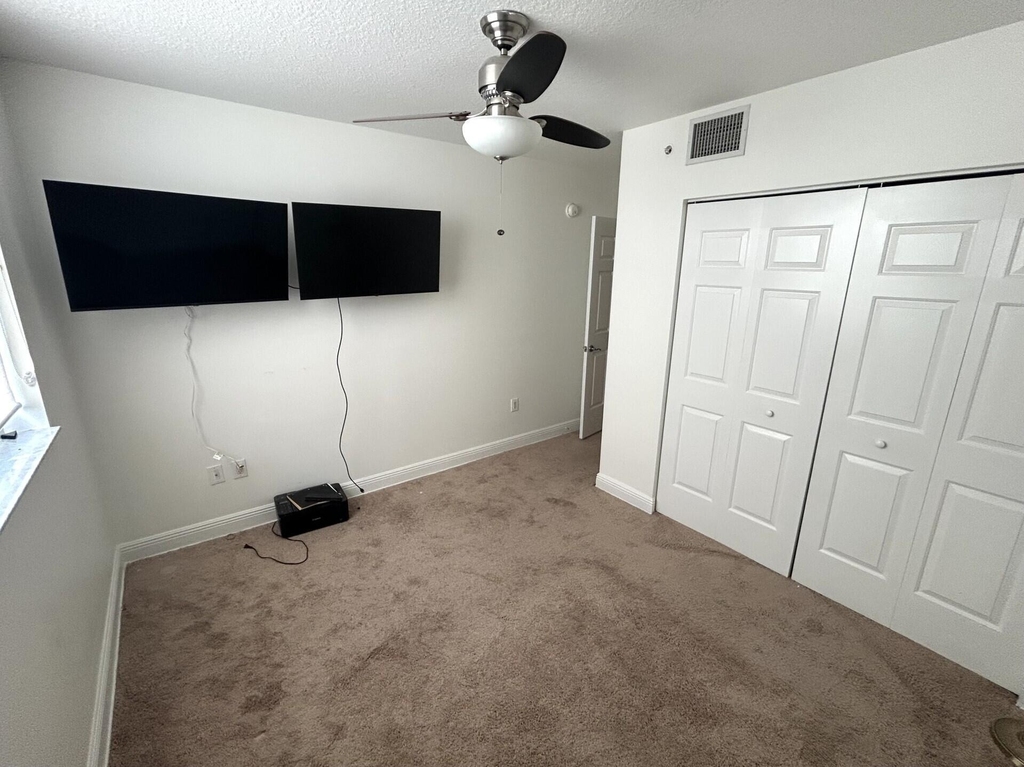 610 Clematis Street - Photo 13