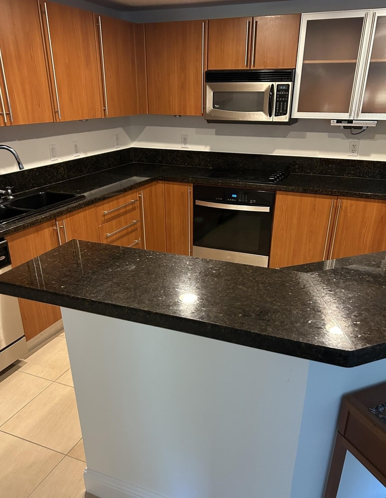 610 Clematis Street - Photo 4