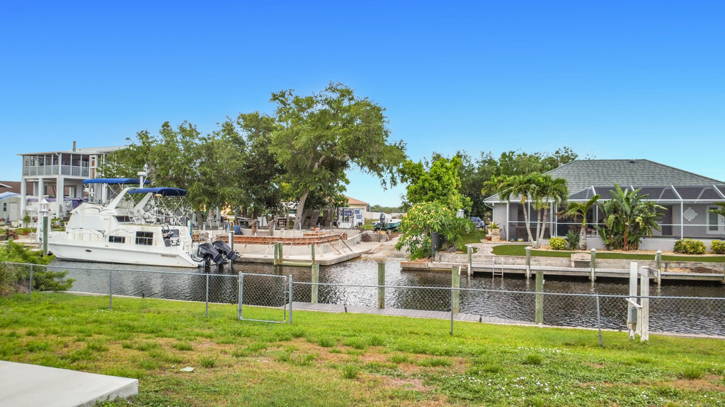 3234 Daytona Drive - Photo 20